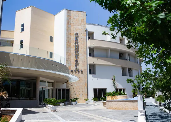 Oro Hotel